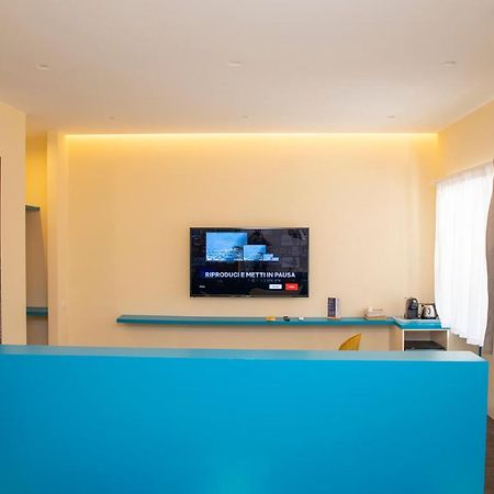 South Hands Luxury Rooms نابولي المظهر الخارجي الصورة
